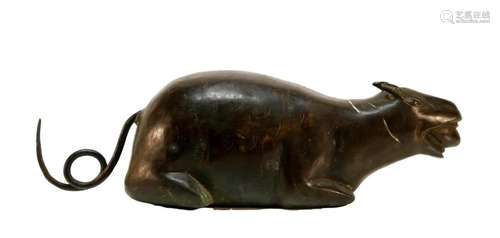 A superb bronze mouse ornamet