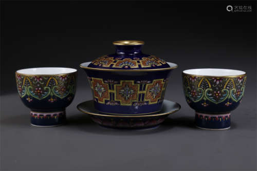 A Set of Enameled Porcelain Cups.