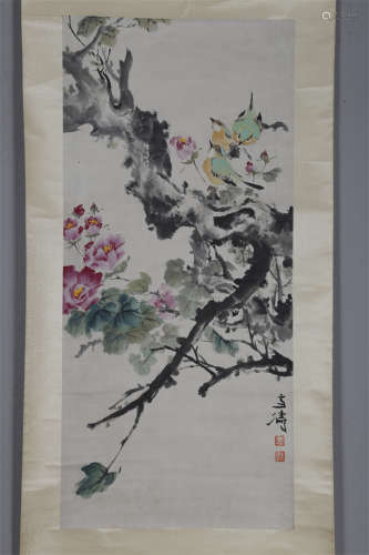 A Flowers and Birds Painting by Wang Xuetao.