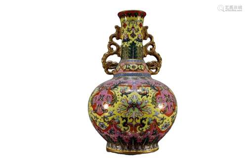 A Famille-Rose Yellow-Ground Gilded Vase