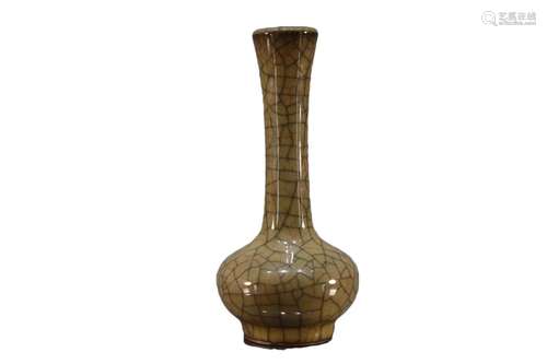 A long-necked Geyao vase