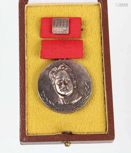 DDR Fritz Heckert Medaille im Etui