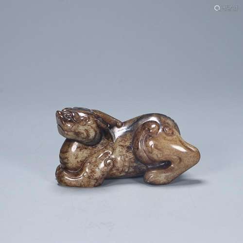 HETIAN JADE AUSPICIOUS BEAST CARVING