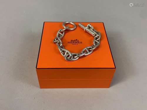 HERMES
Bracelet chaine d'ancre en argent 925 millièmes