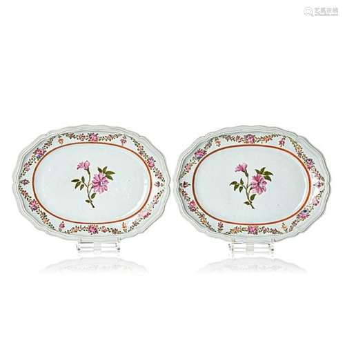 A pair of famille rose dishes, Qing dynasty, Qianlong (1736-...