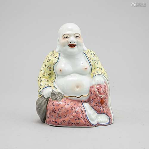 A chinese figure of buddai, 20th Century.