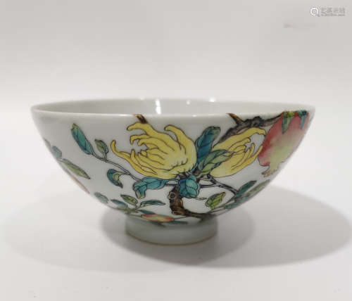 Chinese Fencai porcelain bowl, Yongzheng