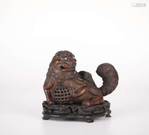 Bamboo lion ornaments，Ming