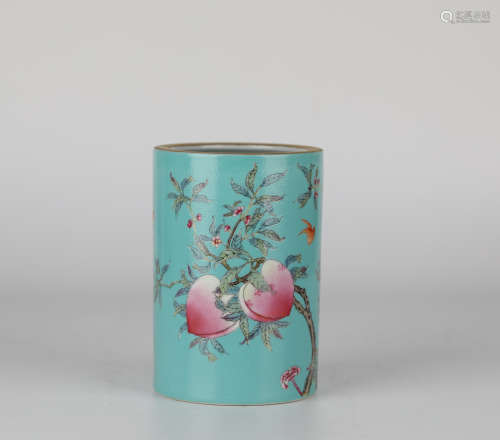 Chinese Peach Pattern Porcelain Pen Holder, Qianlong