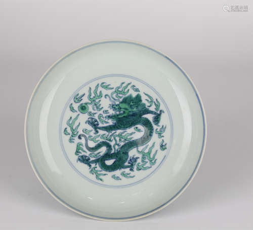 Blue and White Fencai Dragon Plate ，17th