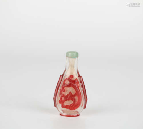 Glass carved snuff bottle,18th