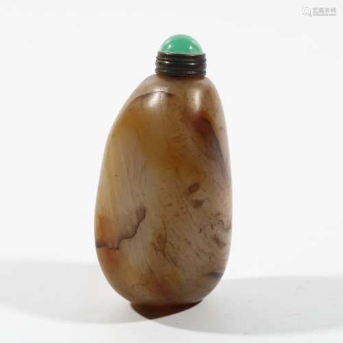 Agate Snuff Bottle, China