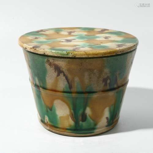 Tricolor Porcelain Covered Jar, China