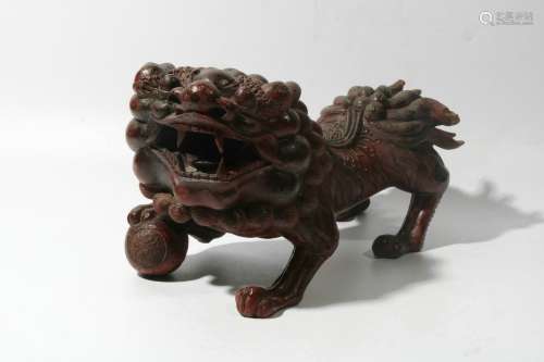 Wooden Carving Lion, China