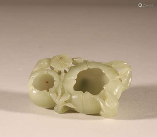 Qing Hetian jade pen wash