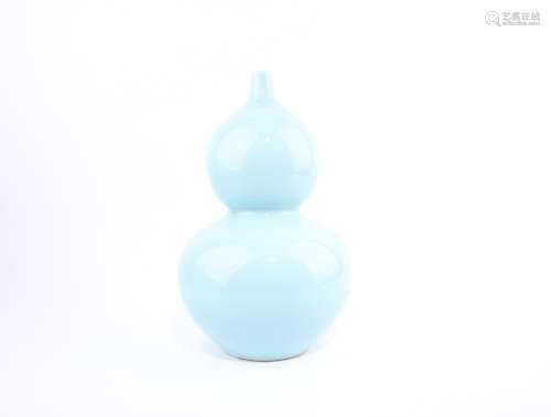 Sky-Blue Glaze Double-Gourd-Shape Vase