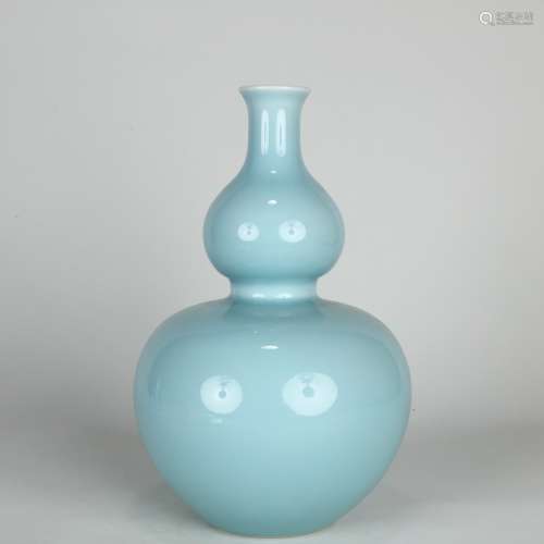 Chinese Sky-blue-glazed Gourd-shaped Vase