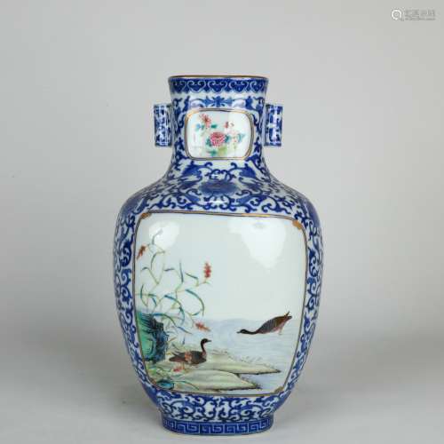Chinese Blue-and-white Famille Rose Vase