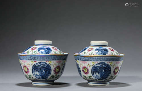A Pair of Chinese Porcelain Blue and White Tea Cups Marked G...