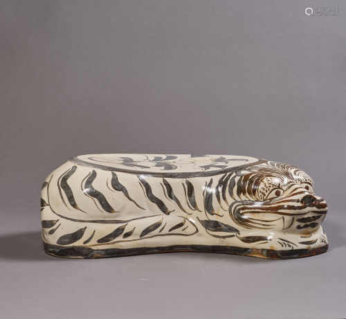 A Chinese Porcelain Tiger Shaped Pillow