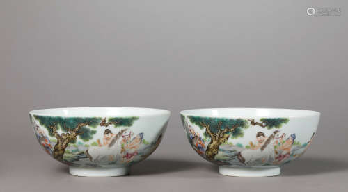 A Pair of Chinese Porcelain Famille Rose Poem Bowls Marked Y...