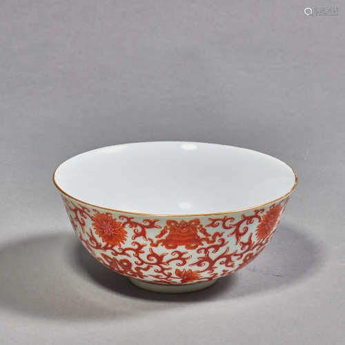 A Chinese Porcelain Red-Glazed Flower Bowl
