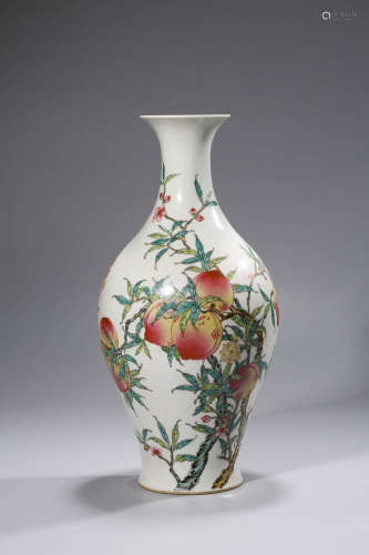 A Chinese Porcelain Nine Peaches Motif Olive Shaped Vase