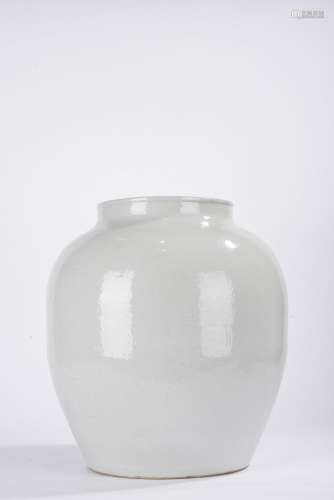 Chinese White Glazed Incised Flowers Jar