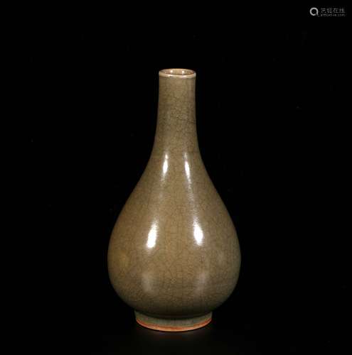 Brown Glaze Porcelain Bottle, China