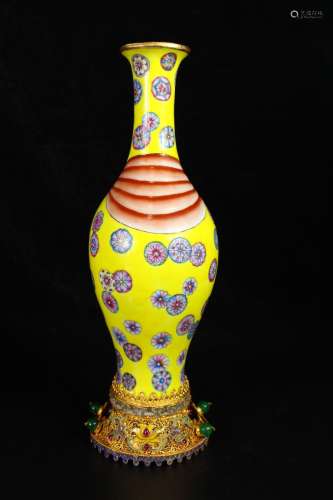 Qing Dynasty Gilt Enamel Vase