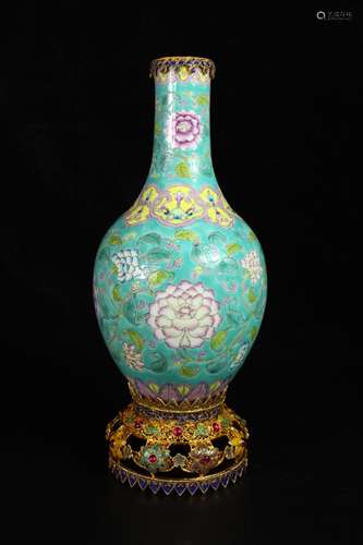 Qing Dynasty Gilt Enamel Vase