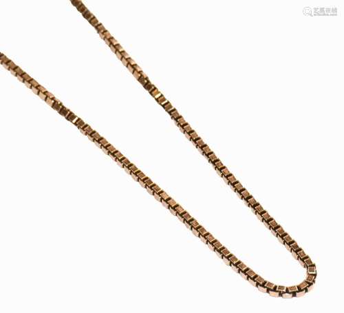 A 9 carat gold box link chain, length 40cmCondition report: ...