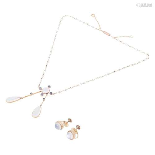 Set: Collier und Paar Ohrringe