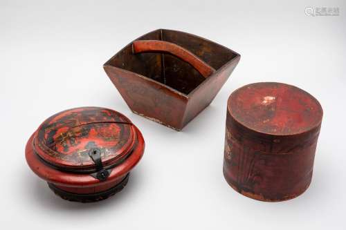 THREE CHINESE RED LACQUERED BOXES/CONTAINERS