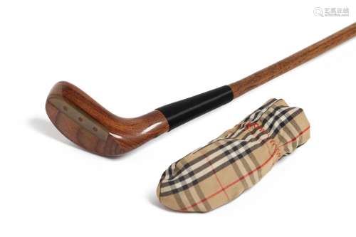 A BURBERRY GOLF CLUB AND COVER