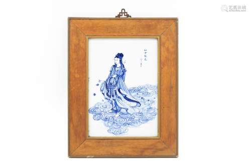 A FRAMED CHINESE BLUE AND WHITE PORCELAIN PLAQUE