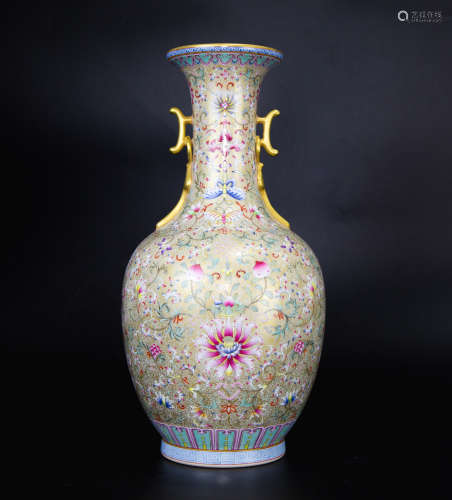 Colour Enamels Kiln Vase from Qing大清乾隆珐琅彩瓶