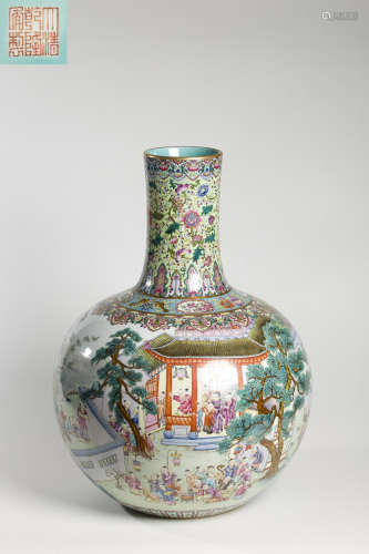 Famille Rosed Sky Vase from Qing乾隆年制粉彩百子图天球瓶