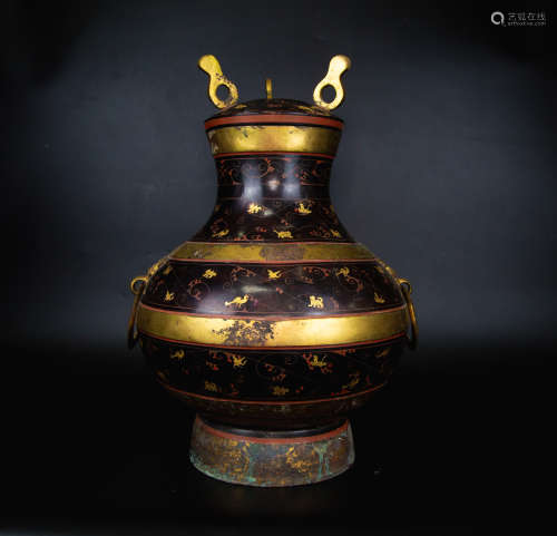 Copper and Golden Lacquerware Vase from Han汉代铜鎏金漆绘园瓶