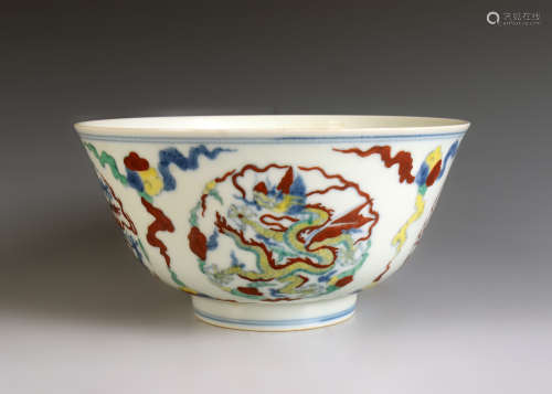 Blue and White Colored Bowl in Dragon Grain from Ming大明成化...