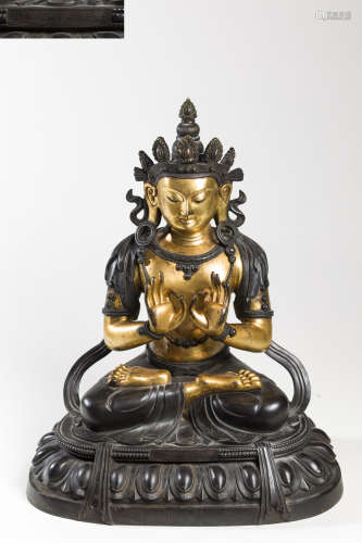 Copper and Golden Sitting Buddha Statue from Qing清代铜鎏金坐...