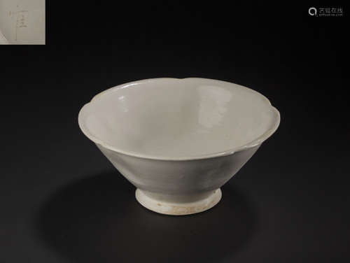 Ding Kiln Bowl with Flower Mouth from Liao辽白花口碗