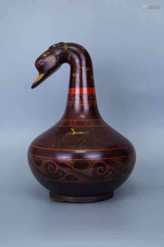 Lacquerware Pot in Goose Head form漆器鹅头壶