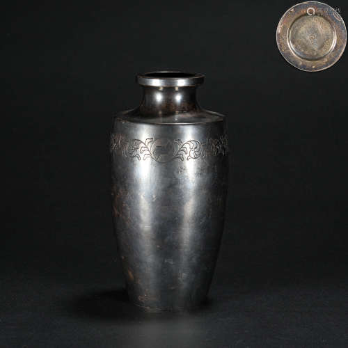 十九世紀銀瓶
