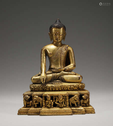 Bronze Buddha seated in Qing Dynasty China