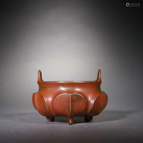 Date-Red Flower Petal-Form Tripod Censer