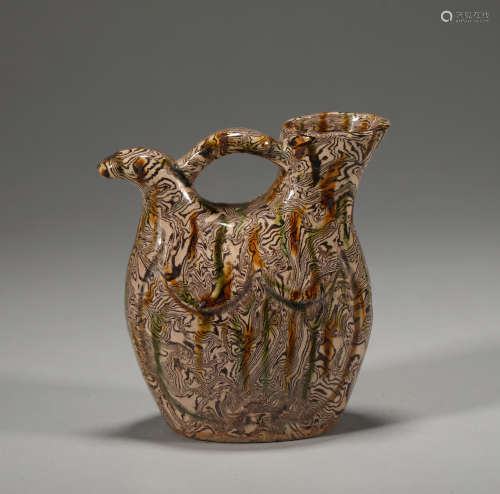 Twisted glazed pot of Tang Dynasty China