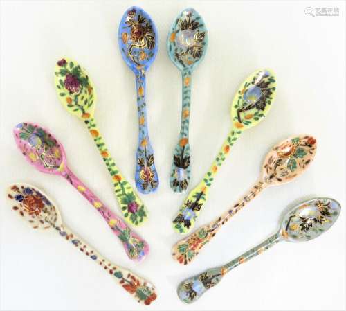 Antique Eight Chinese Gilt Hand Painted Porcelain Spoons
