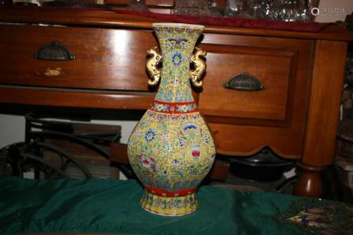 Quality Chinese Porcelain Vase Marked Handles Painted Flower...