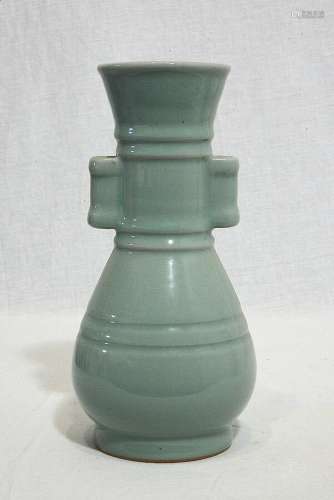Chinese  Monochrome  Glaze  Porcelain  Vase